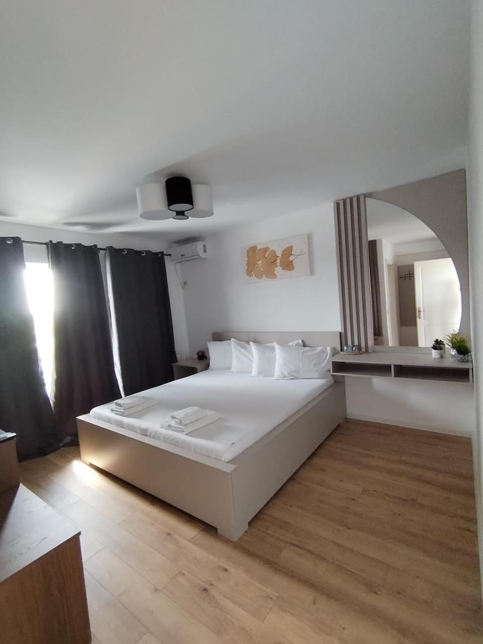Pensiunea Prigoria Hotel Murighiol Ngoại thất bức ảnh
