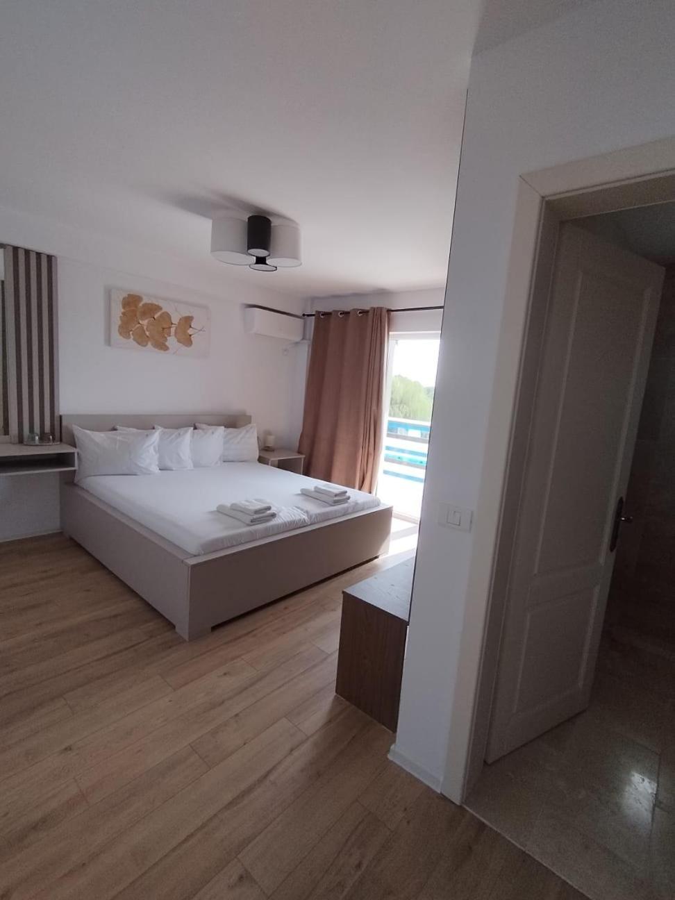 Pensiunea Prigoria Hotel Murighiol Ngoại thất bức ảnh